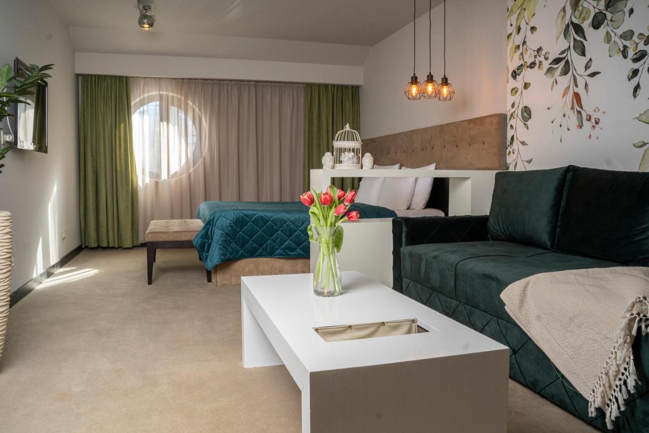 Akacija Luxury Suites Belgrado Exterior foto